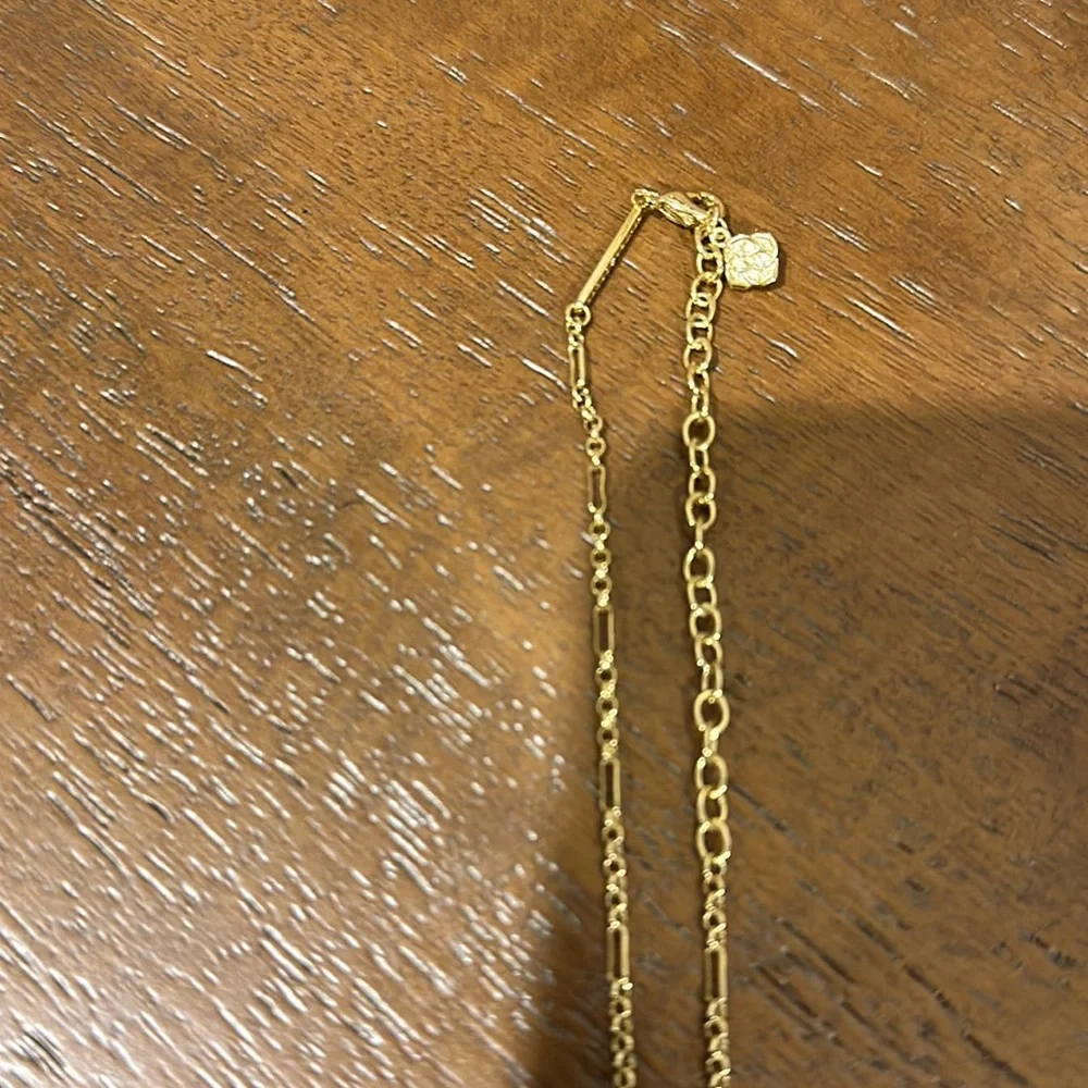 Kendra Scott necklace - Picture 2 of 2